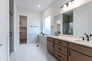 707 Western Holly, League City, TX 77573 - Photo 17