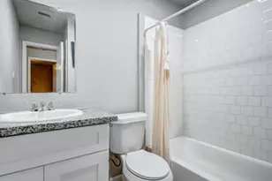 8019 Beech Cove Ln, Houston, TX 77072 - Photo 9