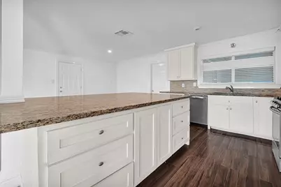 1301 Avenue I, South Houston, TX 77587 - Photo 5