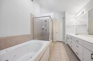 3501 Link Valley Dr., Houston, TX 77025 - Photo 13
