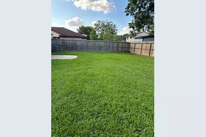 2335 Morning Meadow Drive, Missouri City, TX 77489 - Photo 11