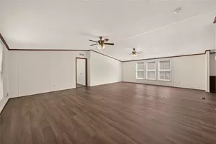 12889 Hwy 105, Cleveland, TX 77327 - Photo 5
