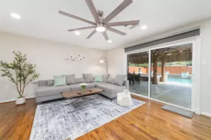 5727 Capello Dr, Houston, TX 77035 - Photo 25