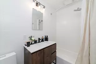 5727 Capello Dr, Houston, TX 77035 - Photo 35