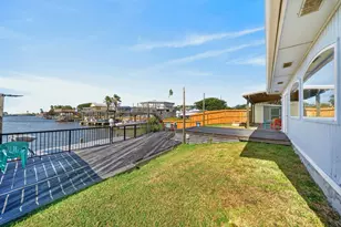 111 Caribbean Dr, Corpus Christi, TX 78418 - Photo 19