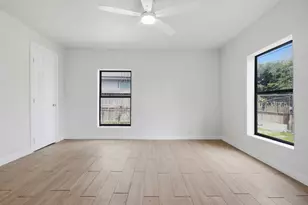 412 Owens St, Houston, TX 77029 - Photo 9