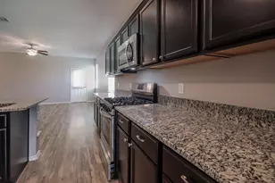 11506 Castle Nugent Ct, Conroe, TX 77304 - Photo 5