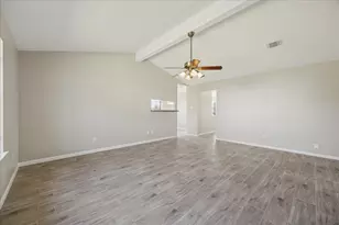 3513 Barberry Dr, Houston, TX 77051 - Photo 9
