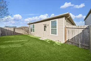 12314 Skyview Manor Dr, Houston, TX 77047 - Photo 5