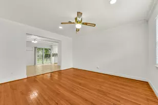 6923 Triola Ln, Houston, TX 77074 - Photo 5