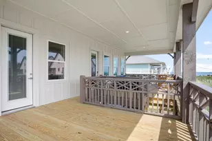 1834 Redfish Ln, Crystal Beach, TX 77650 - Photo 27