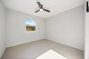 2302 Green Knoll Dr, Houston, TX 77067 - Photo 19