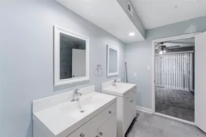 2574 Marilee Lane #39, Houston, TX 77057 - Photo 23