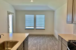 7023 Sunbreeze Ln, Rosenberg, TX 77469 - Photo 5