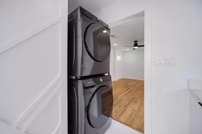 1310 Walton Street, Houston, TX 77009 - Photo 13