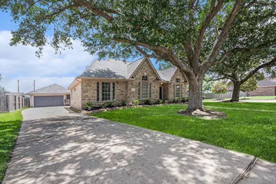 7643 Rainbow Bend Drive, Pasadena, TX 77505 - Photo 5