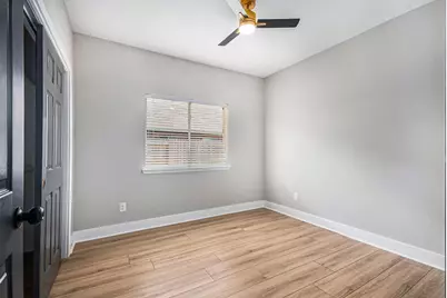 7643 Rainbow Bend Drive, Pasadena, TX 77505 - Photo 17
