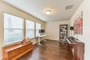 1517 Miles Oaks Pl, Houston, TX 77043 - Photo 29