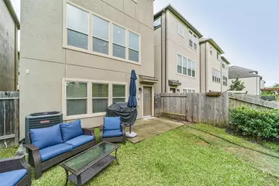 1517 Miles Oaks Place, Houston, TX 77043 - Photo 37