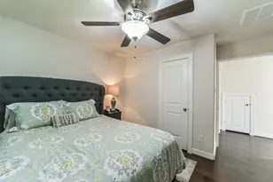 1517 Miles Oaks Pl, Houston, TX 77043 - Photo 33