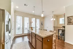 1517 Miles Oaks Pl, Houston, TX 77043 - Photo 11