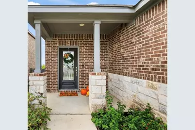 396 Eves Necklace Drive, Buda, TX 78610 - Photo 3