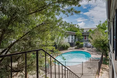 3300 Yorktown Street #17, Houston, TX 77056 - Photo 7