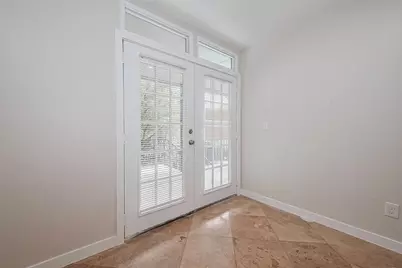 3300 Yorktown Street #17, Houston, TX 77056 - Photo 31