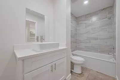 3300 Yorktown Street #17, Houston, TX 77056 - Photo 25