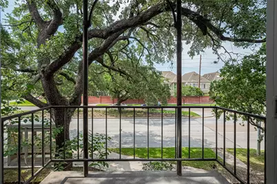 3300 Yorktown Street #17, Houston, TX 77056 - Photo 35