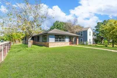 1230 W 4th Street, Freeport, TX 77541 - Photo 39