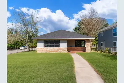 1230 W 4th Street, Freeport, TX 77541 - Photo 3