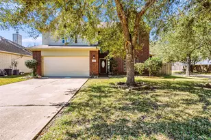 11902 Hueco Tanks Dr, Sugar Land, TX 77498 - Photo 3