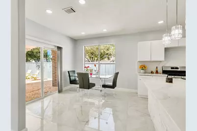 11902 Hueco Tanks Drive, Sugar Land, TX 77498 - Photo 17