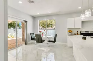 11902 Hueco Tanks Dr, Sugar Land, TX 77498 - Photo 17