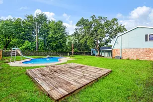 2207 S Palm Ct, Pasadena, TX 77502 - Photo 29