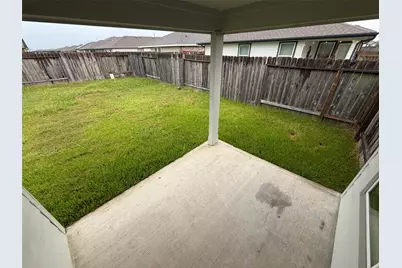 610 Lost Creek Drive, Cove, TX 77523 - Photo 13