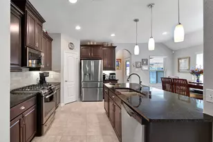 214 Pleasant Hl Wy, Conroe, TX 77304 - Photo 17