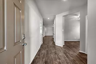 11331 Dawn Beach Ln, Conroe, TX 77304 - Photo 3