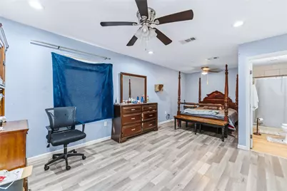 221 Calloway Street, Houston, TX 77029 - Photo 13