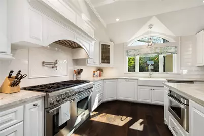 1714 Cranway Drive, Houston, TX 77055 - Photo 13