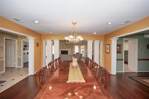 18502 Vinland Dr, Nassau Bay, TX 77058 - Photo 11