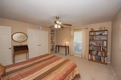 18502 Vinland Drive, Nassau Bay, TX 77058 - Photo 31