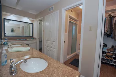 18502 Vinland Drive, Nassau Bay, TX 77058 - Photo 27