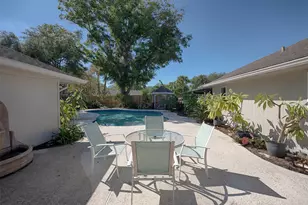 18502 Vinland Dr, Nassau Bay, TX 77058 - Photo 41