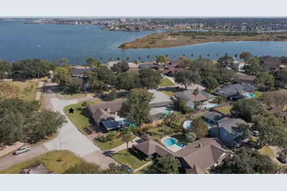 18502 Vinland Drive, Nassau Bay, TX 77058 - Photo 1