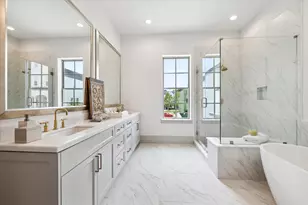 207 Sutton Row Pl, Houston, TX 77024 - Photo 15