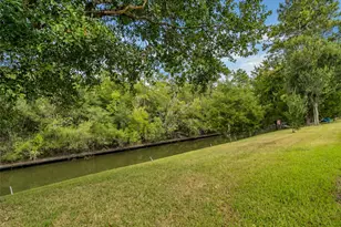 52 County Rd 302, Alvin, TX 77511 - Photo 21