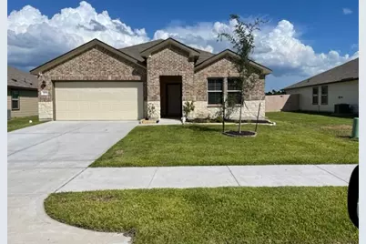 203 Comal Drive, Huntsville, TX 77340 - Photo 1