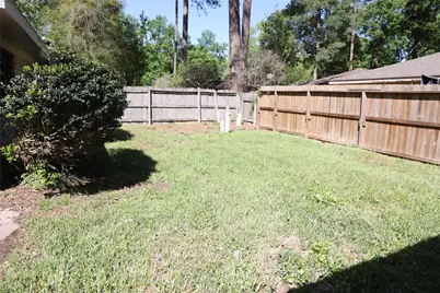 2215 Silver Falls Drive, Houston, TX 77339 - Photo 21